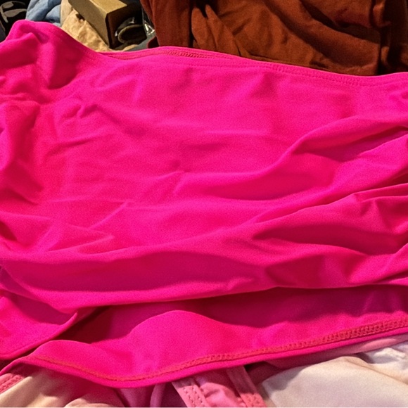 Tankini Swimsuits for Women Plus Size Tummy Control Bathing Suit Two Piece Top - Picture 9 of 14